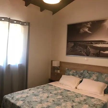 Hotel Maronic Villas *